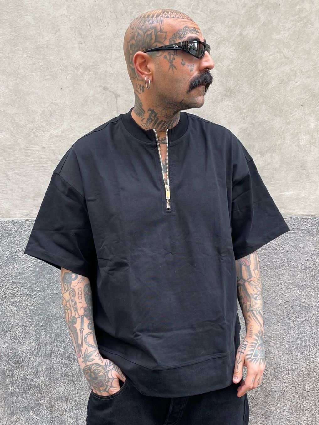 T-SHIRT COREANA ZIP